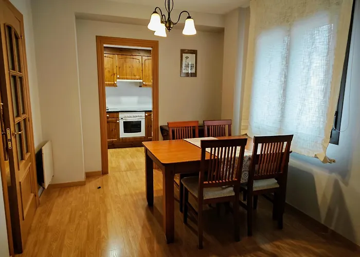 Apart. Casa Juaneta Pirineo-ordesa ブロト